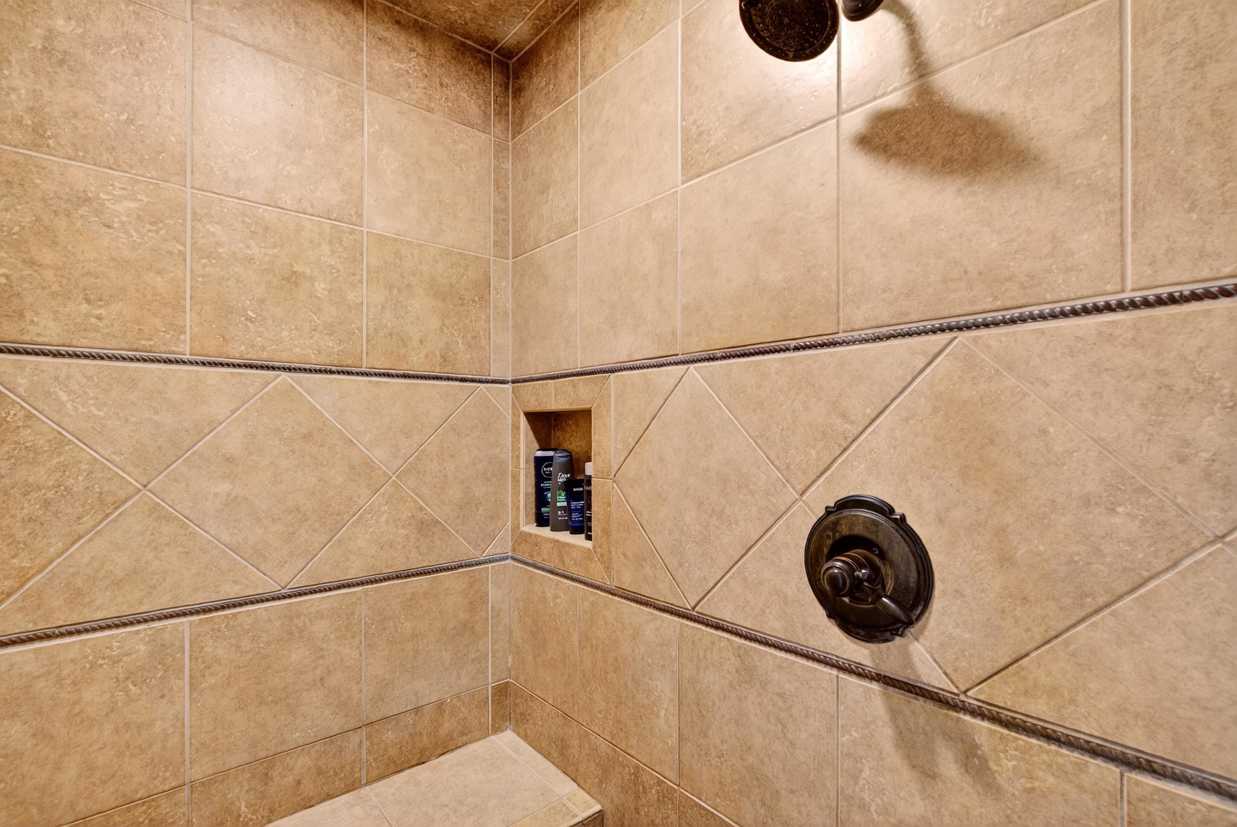 Neenah, Wisconsin, 54956, United States, 4 Bedrooms Bedrooms, ,4 BathroomsBathrooms,Residential,For Sale,1996384