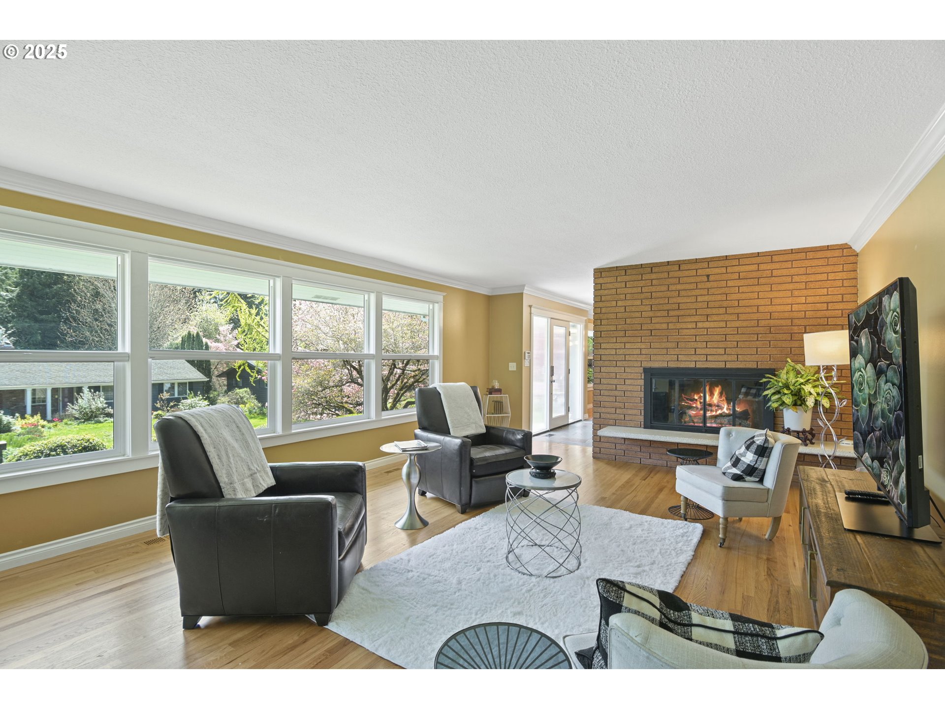Portland, Oregon, 97225, United States, 3 Bedrooms Bedrooms, ,3 BathroomsBathrooms,Residential,For Sale,1787788