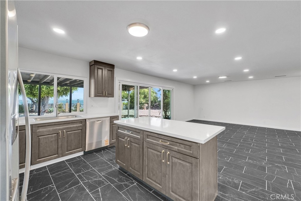 Diamond Bar, California, 91765, United States, 3 Bedrooms Bedrooms, ,2 BathroomsBathrooms,Residential,For Sale,1885404