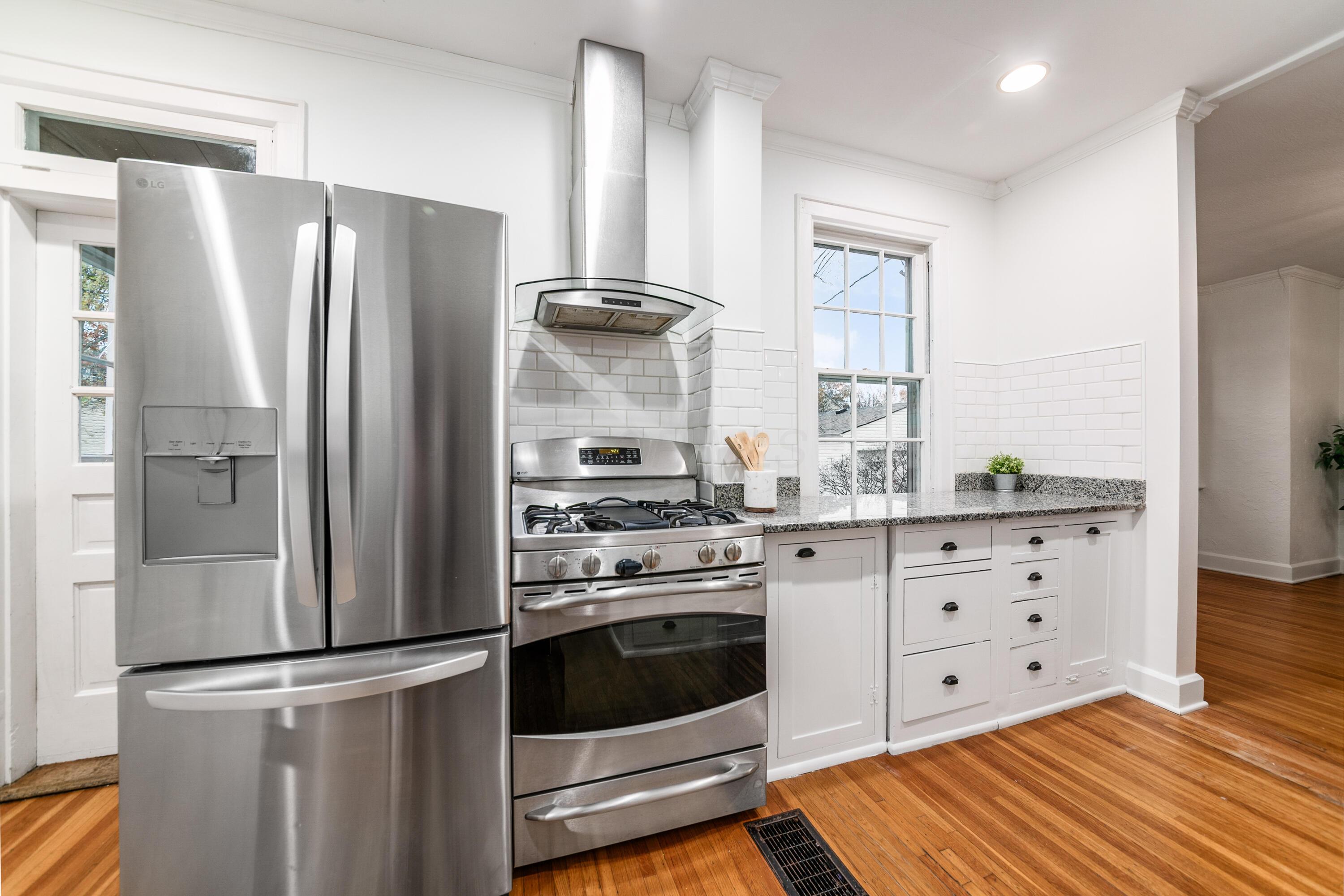 Columbus, Ohio, 43214, United States, 4 Bedrooms Bedrooms, ,3 BathroomsBathrooms,Residential,For Sale,1996077