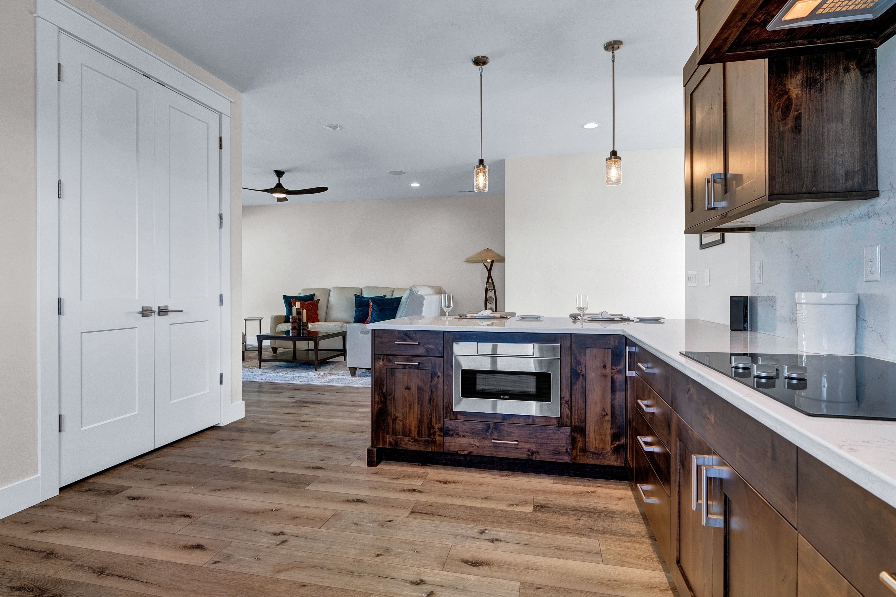 Refined Half-Acre Estate with Dual Kitchens & Open Space Backdrop - 物件實景