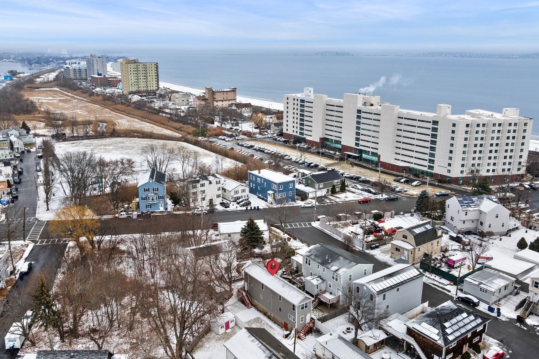 Revere, Massachusetts, 02151, United States, 2 Bedrooms Bedrooms, ,3 BathroomsBathrooms,Residential,For Sale,2008626