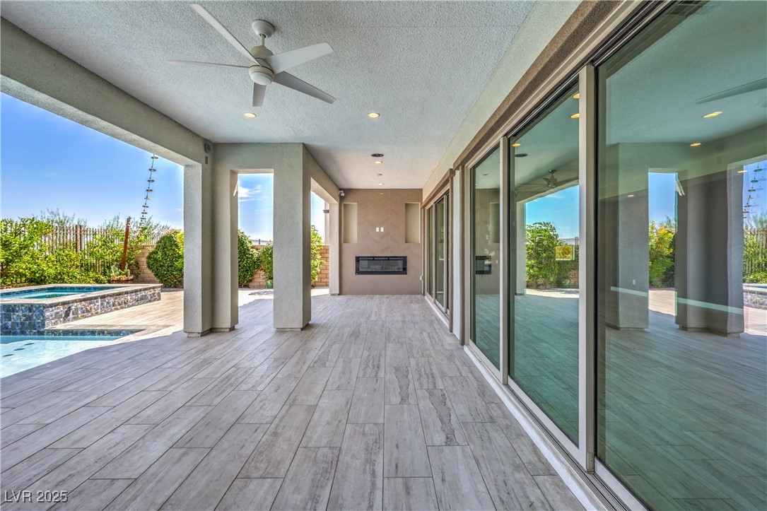Las Vegas, Nevada, 89138, United States, 4 Bedrooms Bedrooms, ,2 BathroomsBathrooms,Residential,For Sale,1942321