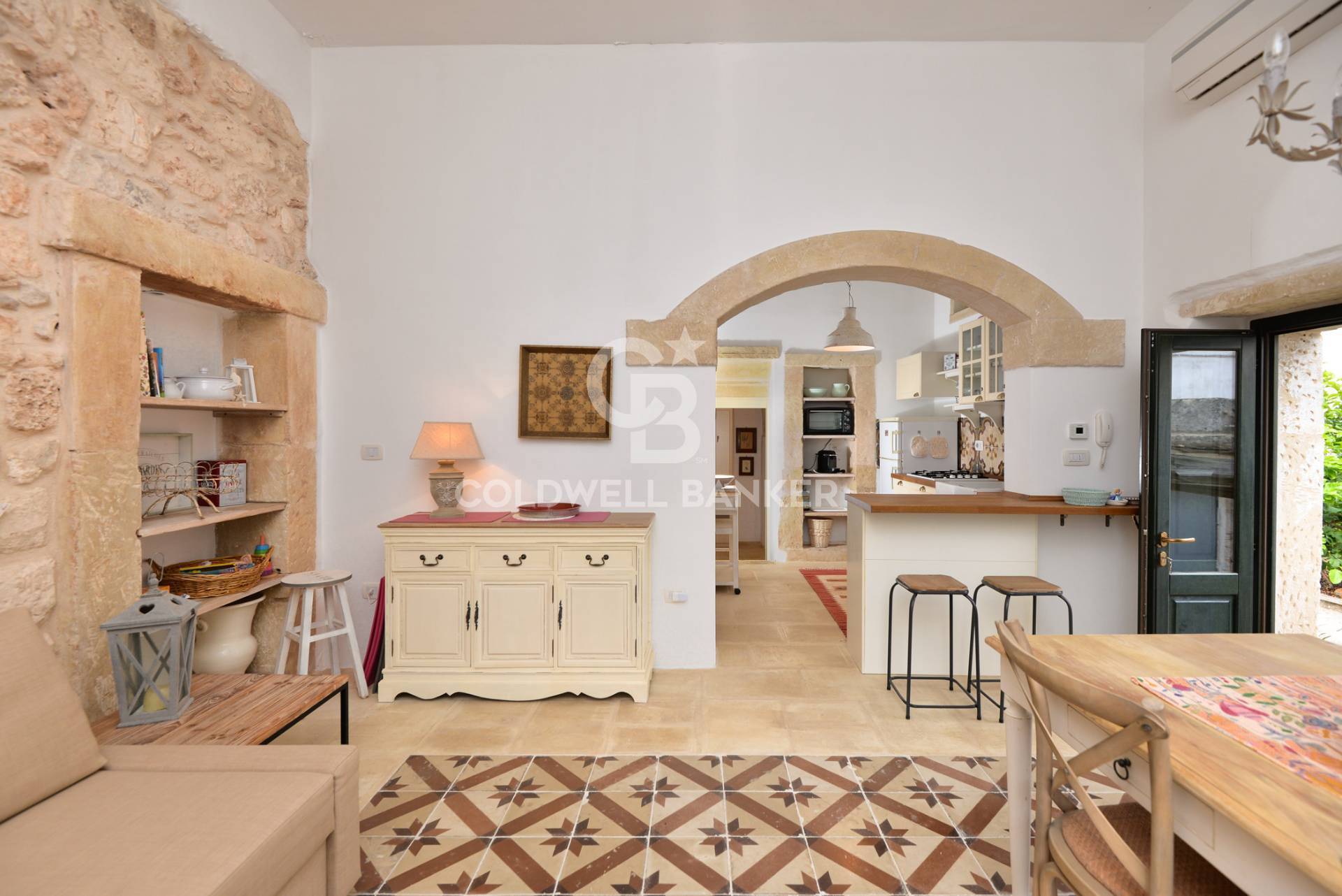 Sanarica, Lecce, 73030, IT, 4 Bedrooms Bedrooms, ,5 BathroomsBathrooms,Residential,For Sale,1818232