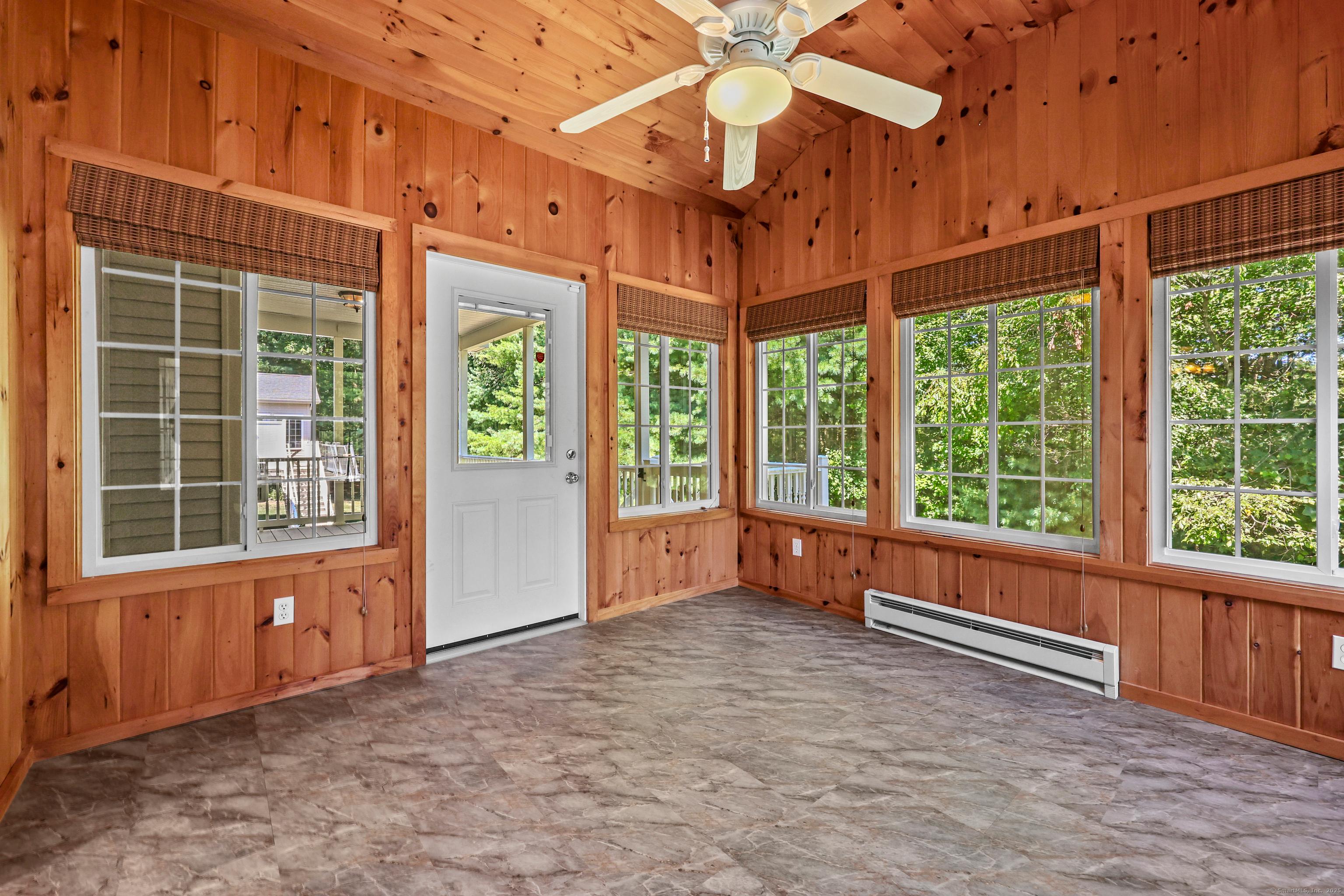 Colchester, Connecticut, 06415, United States, 2 Bedrooms Bedrooms, ,3 BathroomsBathrooms,Residential,For Sale,1943556