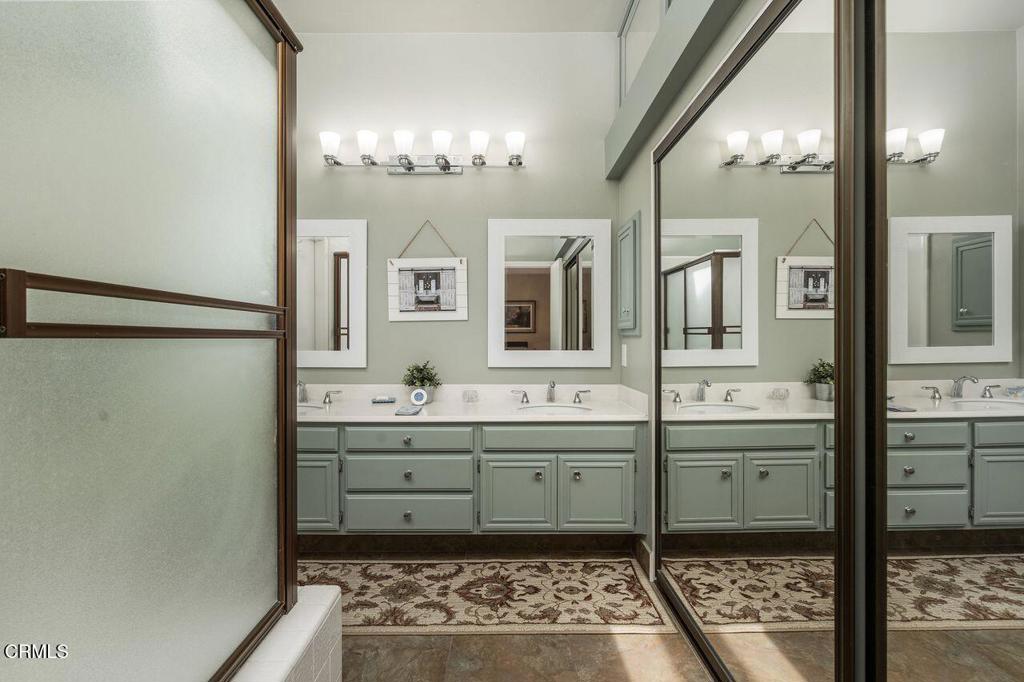 Ventura, California, 93004, United States, 2 Bedrooms Bedrooms, ,2 BathroomsBathrooms,Residential,For Sale,1940217