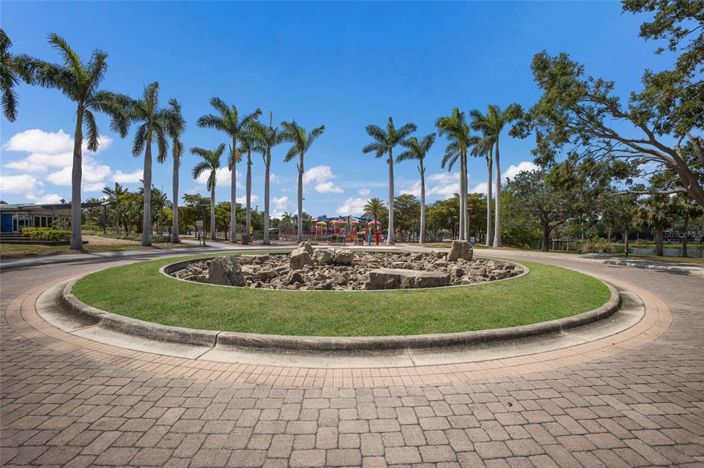 Sarasota, Florida, 34237, United States, 3 Bedrooms Bedrooms, ,4 BathroomsBathrooms,Residential,For Sale,1989213