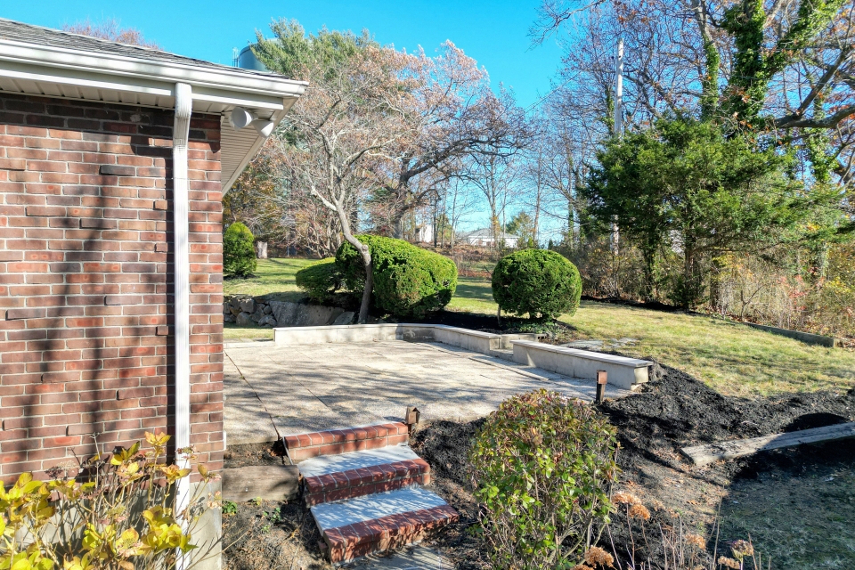 Braintree, Massachusetts, 02184, United States, 3 Bedrooms Bedrooms, ,3 BathroomsBathrooms,Residential,For Sale,2001239