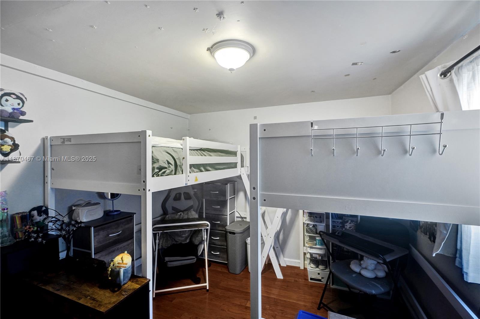 Miami, Florida, 33137, United States, 3 Bedrooms Bedrooms, ,2 BathroomsBathrooms,Residential,For Sale,1950429