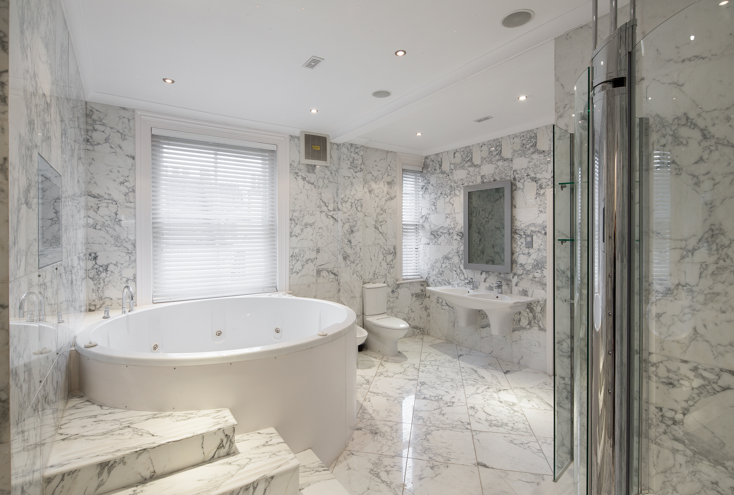  Exceptionally generous apartment in the heart of Mayfair - 物件實景