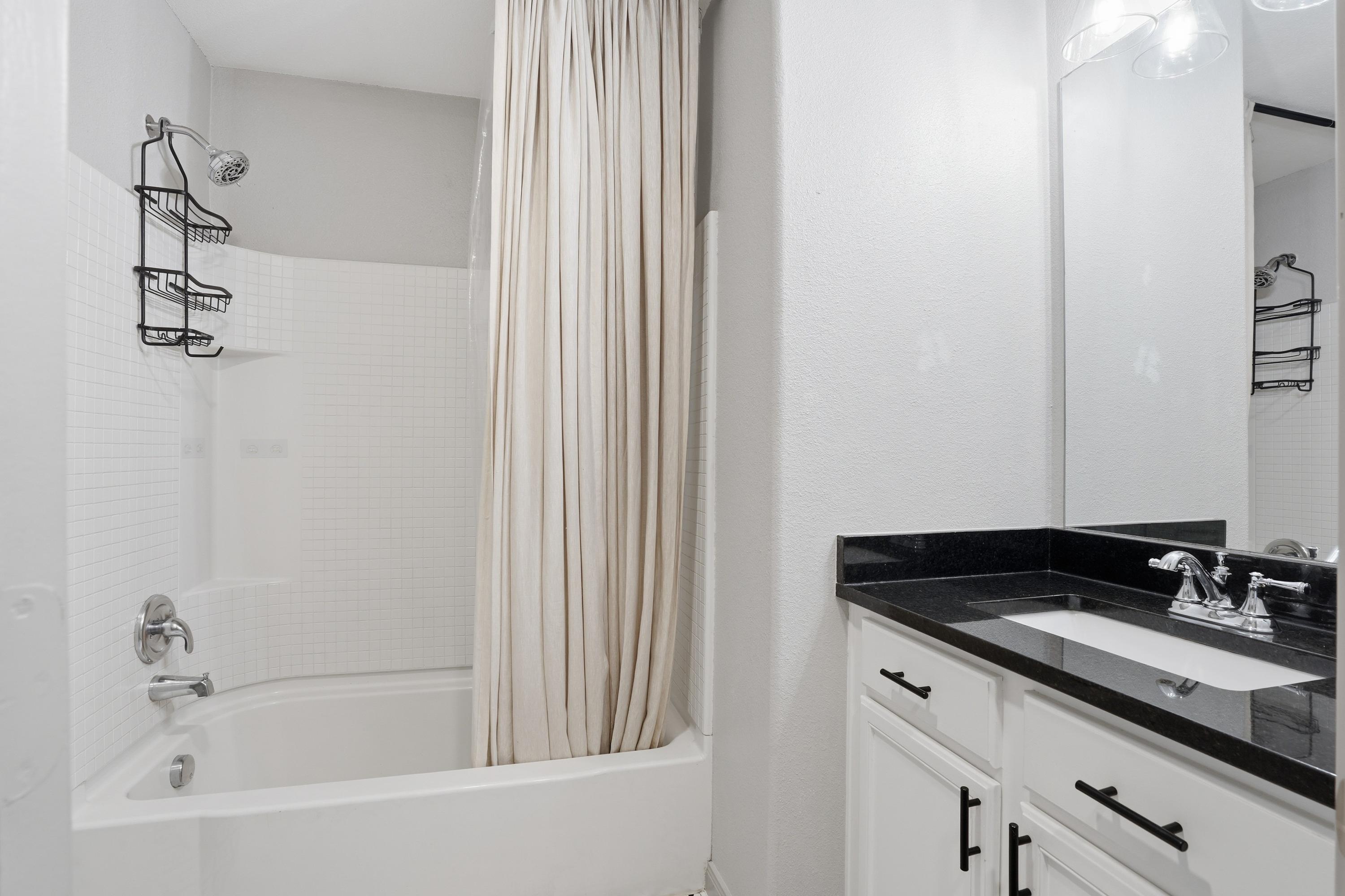  12605 Forest Lawn Road, Rhome, TX, 76078 - 物件實景