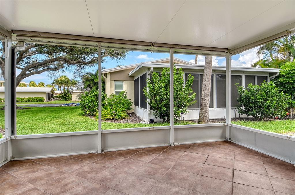 Sarasota, Florida, 34242, United States, 2 Bedrooms Bedrooms, ,2 BathroomsBathrooms,Residential,For Sale,1926172
