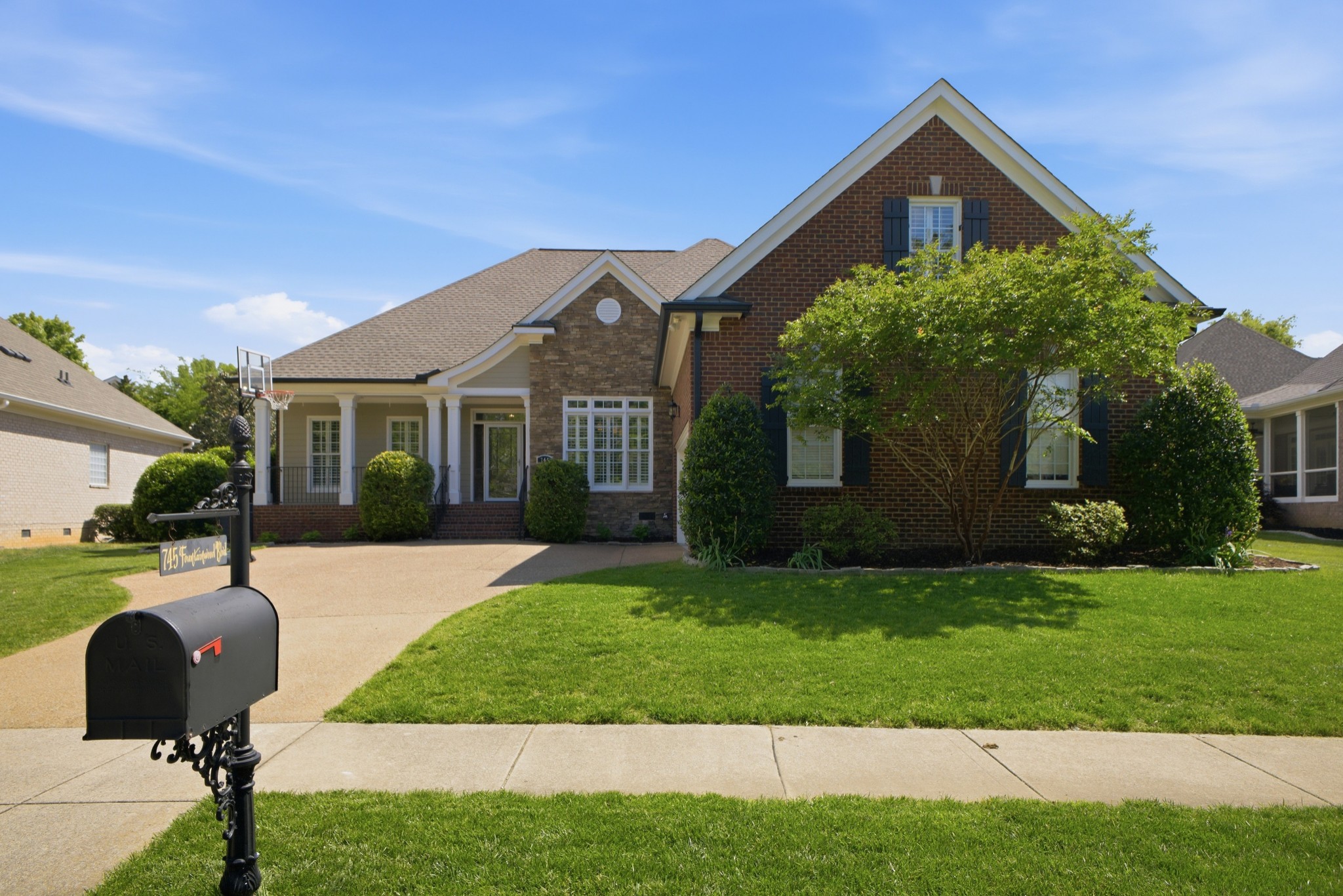  745 Fountainwood Blvd, Franklin, TN, 37064 - 物件實景