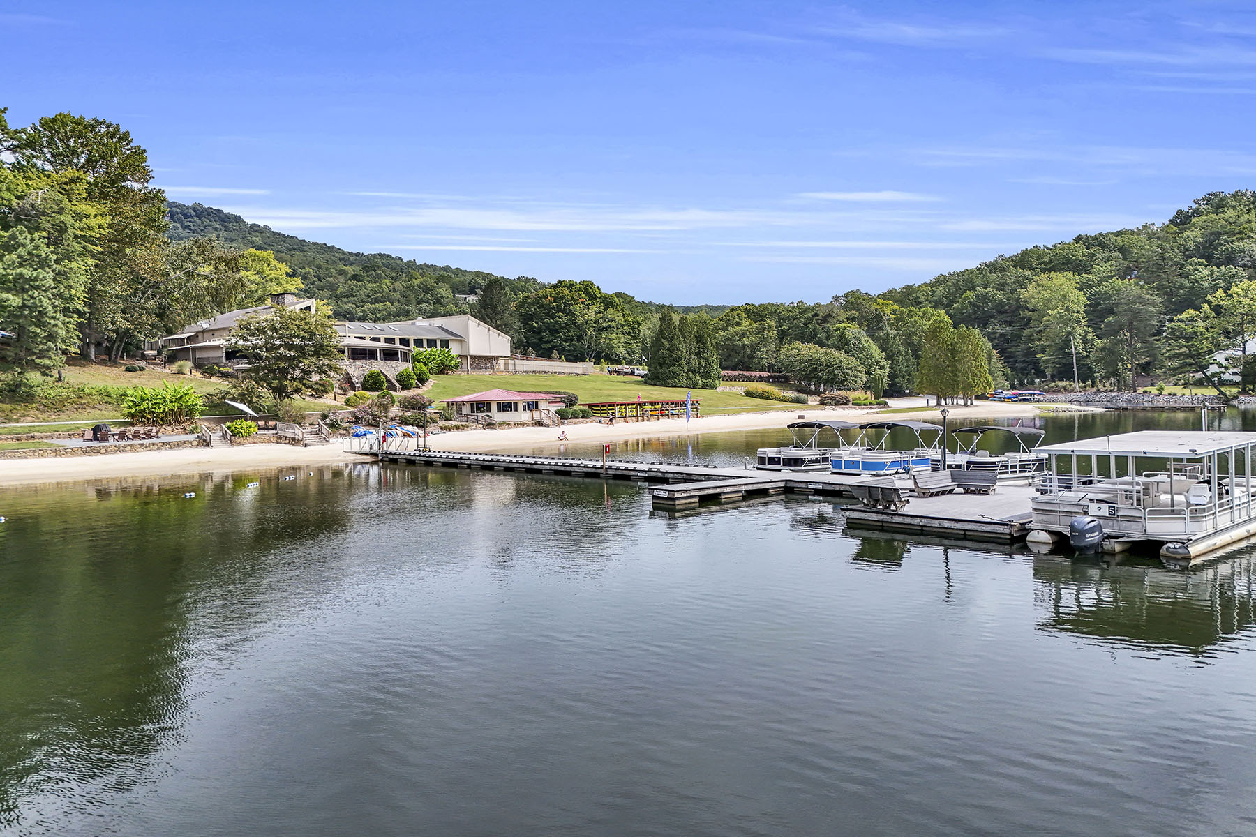  LAKE LURE - 物件實景