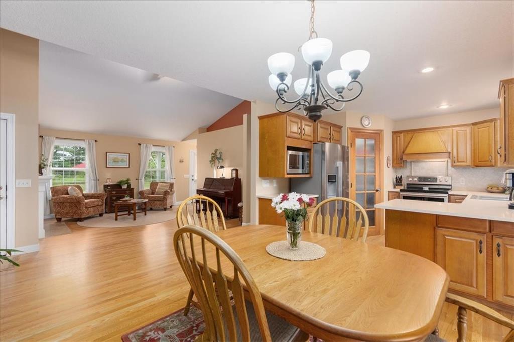 Elk Mound, Wisconsin, 54739, United States, 4 Bedrooms Bedrooms, ,3 BathroomsBathrooms,Residential,For Sale,1885061