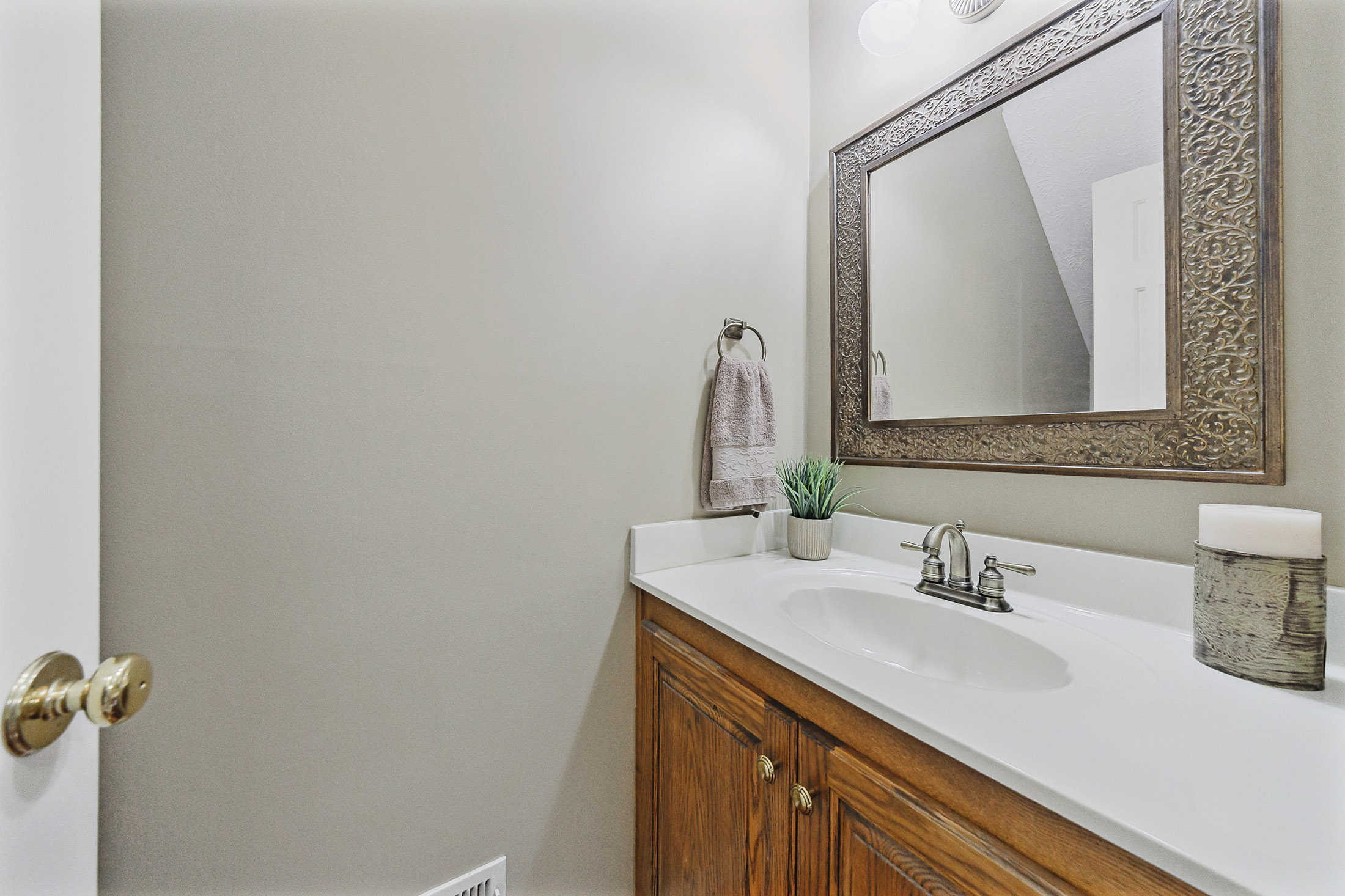  Inviting End Unit Townhome Perfectly Positioned in Chamblee - 物件實景