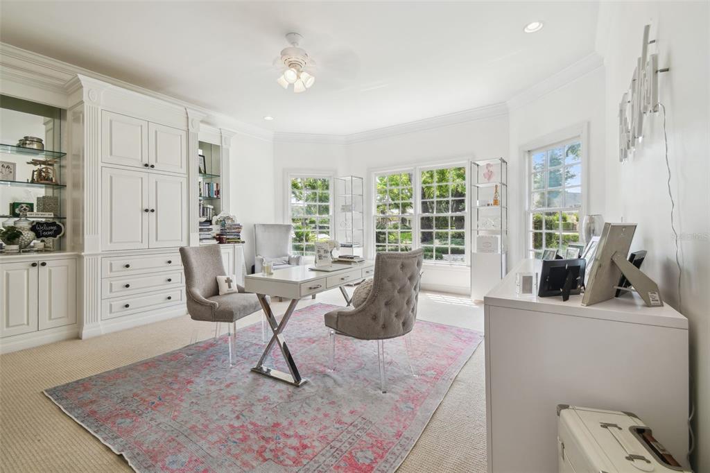 Tampa, Florida, 33613, United States, 5 Bedrooms Bedrooms, ,6 BathroomsBathrooms,Residential,For Sale,1838218