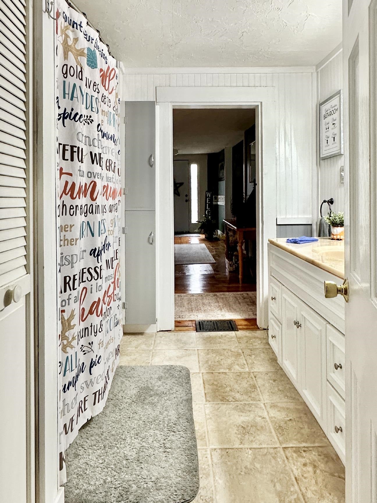 Plymouth, New Hampshire, 03264, United States, 4 Bedrooms Bedrooms, ,1 BathroomBathrooms,Residential,For Sale,1993277