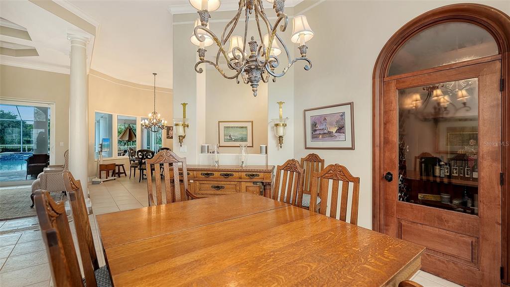 Sarasota, Florida, 34240, United States, 4 Bedrooms Bedrooms, ,3 BathroomsBathrooms,Residential,For Sale,1999771