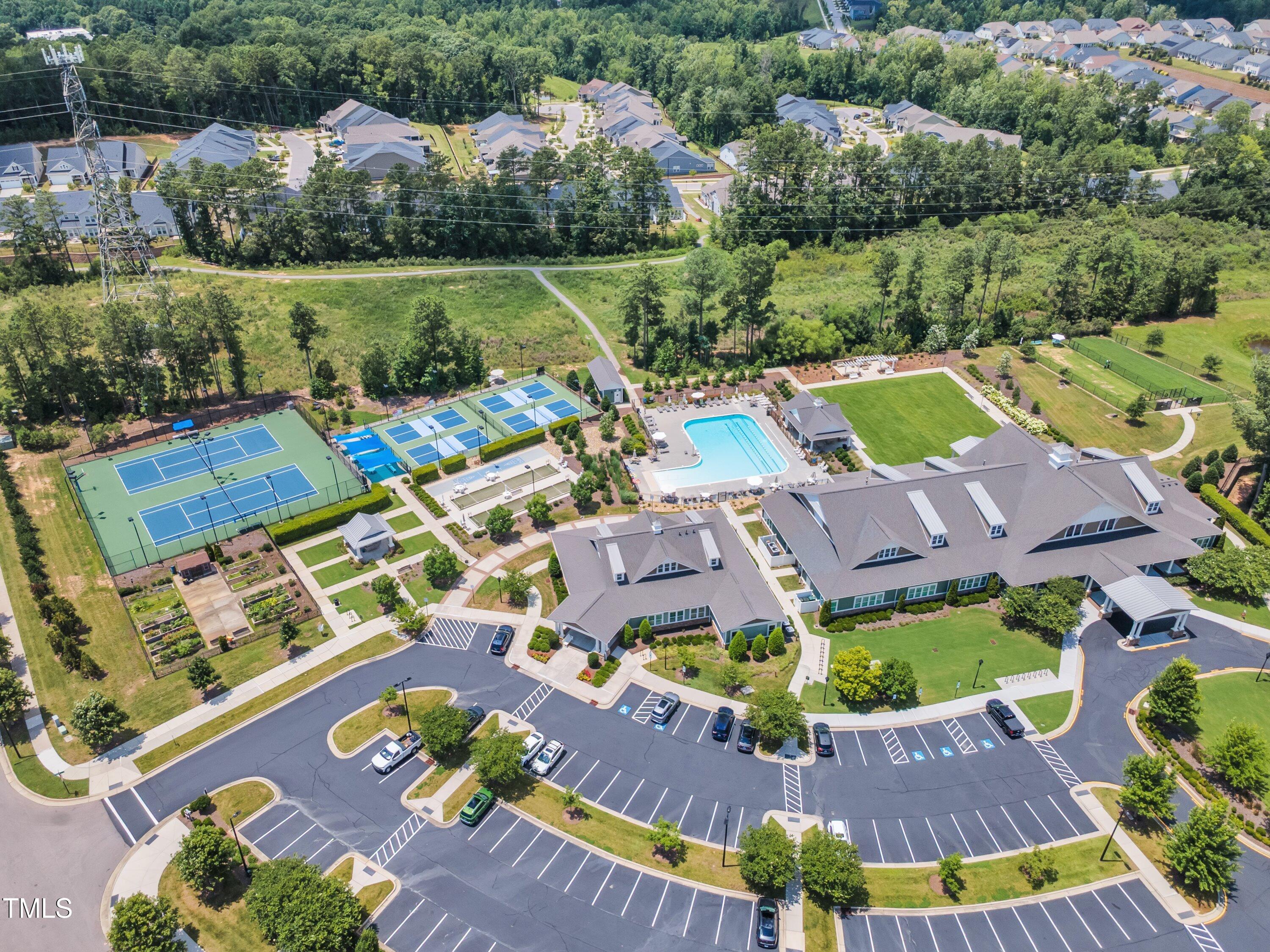 Durham, North Carolina, 27703, United States, 2 Bedrooms Bedrooms, ,2 BathroomsBathrooms,Residential,For Sale,1882419