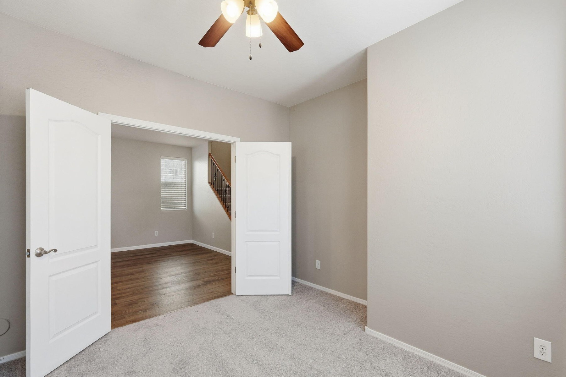  3801 E Parkview Dr  Gilbert, AZ - 物件實景