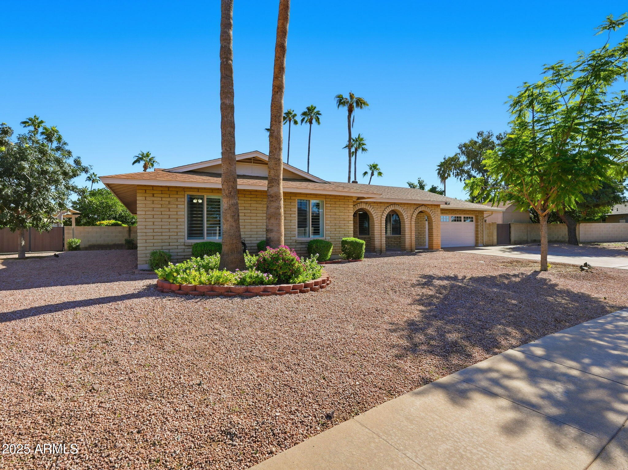 Scottsdale, Arizona, 85258, United States, 4 Bedrooms Bedrooms, ,2 BathroomsBathrooms,Residential,For Sale,1991949
