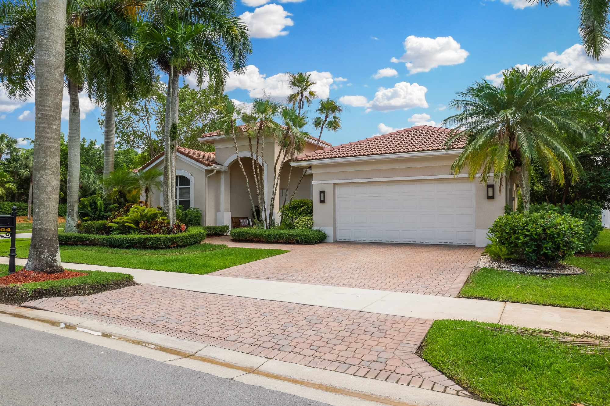  1604 Victoria Pointe Ln, Weston, FL, 33327 - 物件實景