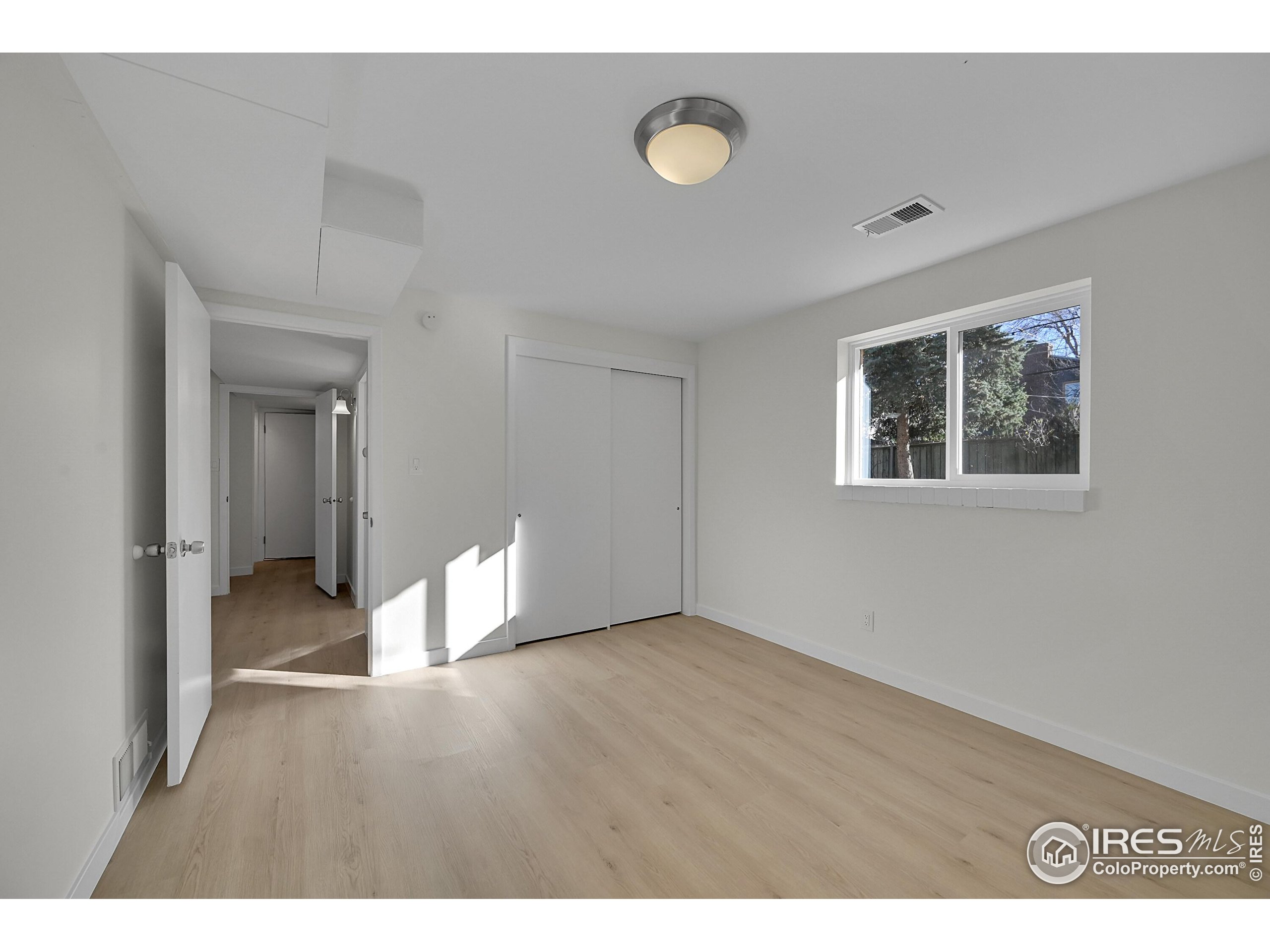 Boulder, Colorado, 80305, United States, 4 Bedrooms Bedrooms, ,2 BathroomsBathrooms,Residential,For Sale,1989611