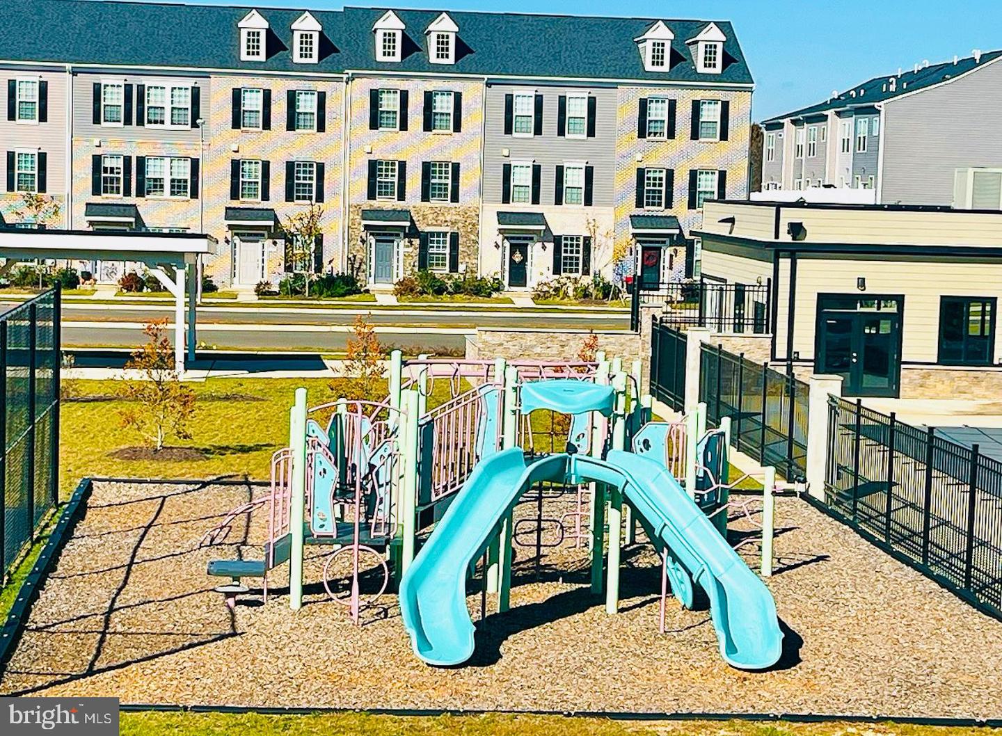 UPPER MARLBORO, Maryland, 20774, United States, 3 Bedrooms Bedrooms, ,4 BathroomsBathrooms,Residential,For Sale,1993885