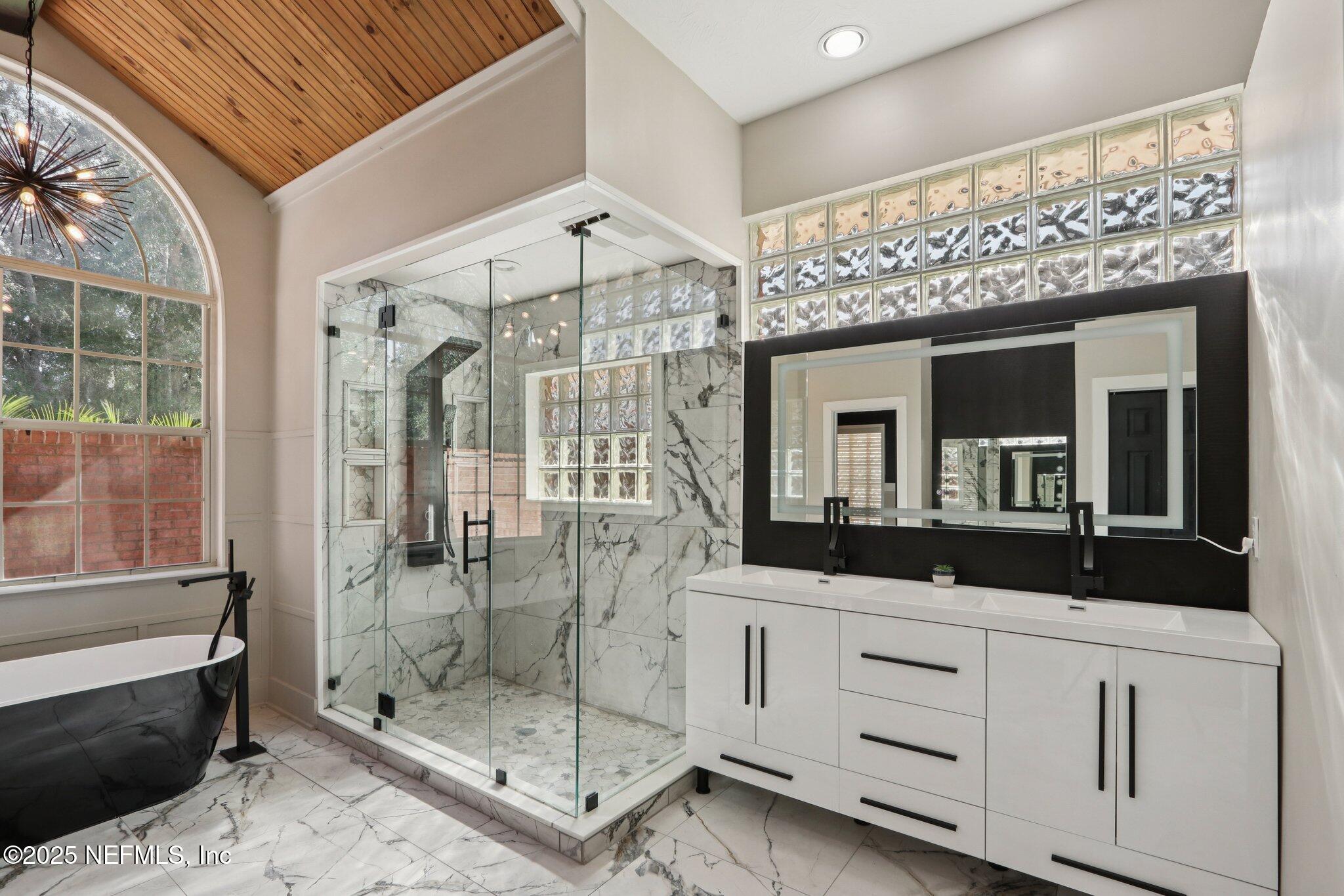 Green Cove Springs, Florida, 32043, United States, 4 Bedrooms Bedrooms, ,3 BathroomsBathrooms,Residential,For Sale,1988319