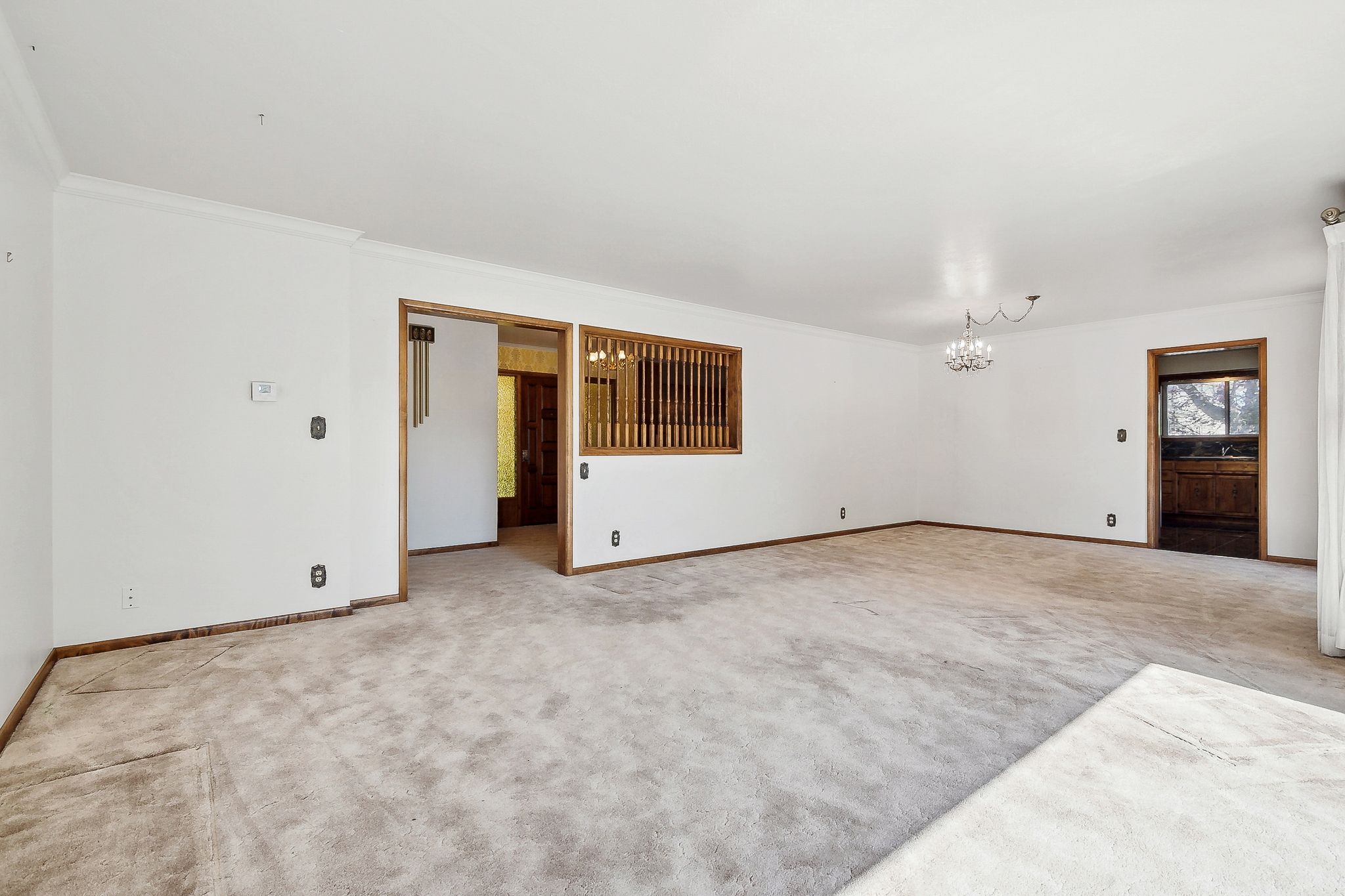 Tremonton, Utah, 84337, United States, 4 Bedrooms Bedrooms, ,3 BathroomsBathrooms,Residential,For Sale,1807575