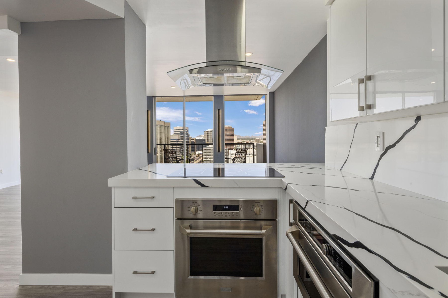  2323 N Central Ave¦Phoenix, AZ - 物件實景