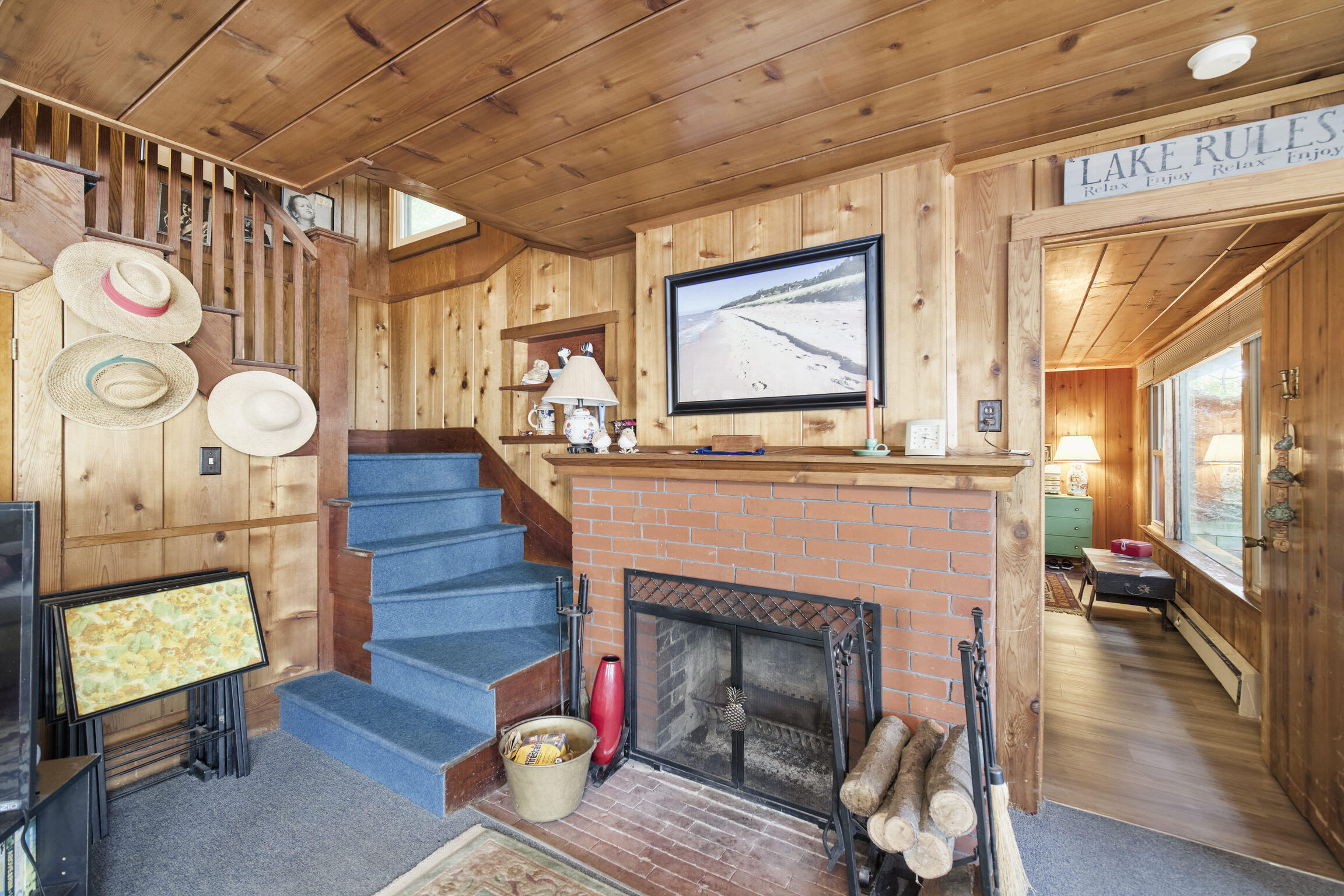 Onekama, Michigan, 49675, United States, 3 Bedrooms Bedrooms, ,3 BathroomsBathrooms,Residential,For Sale,1914171