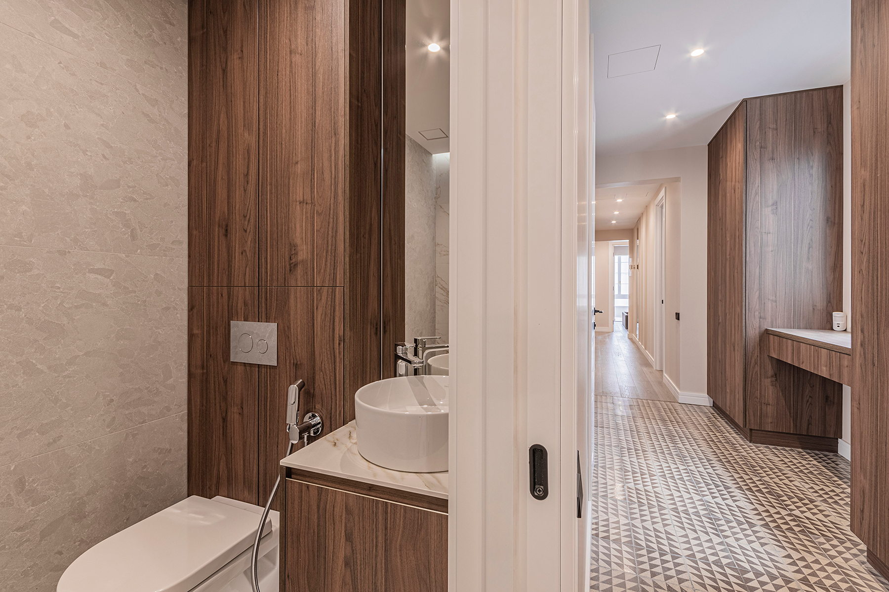  Renovated gem in the Quadrat d