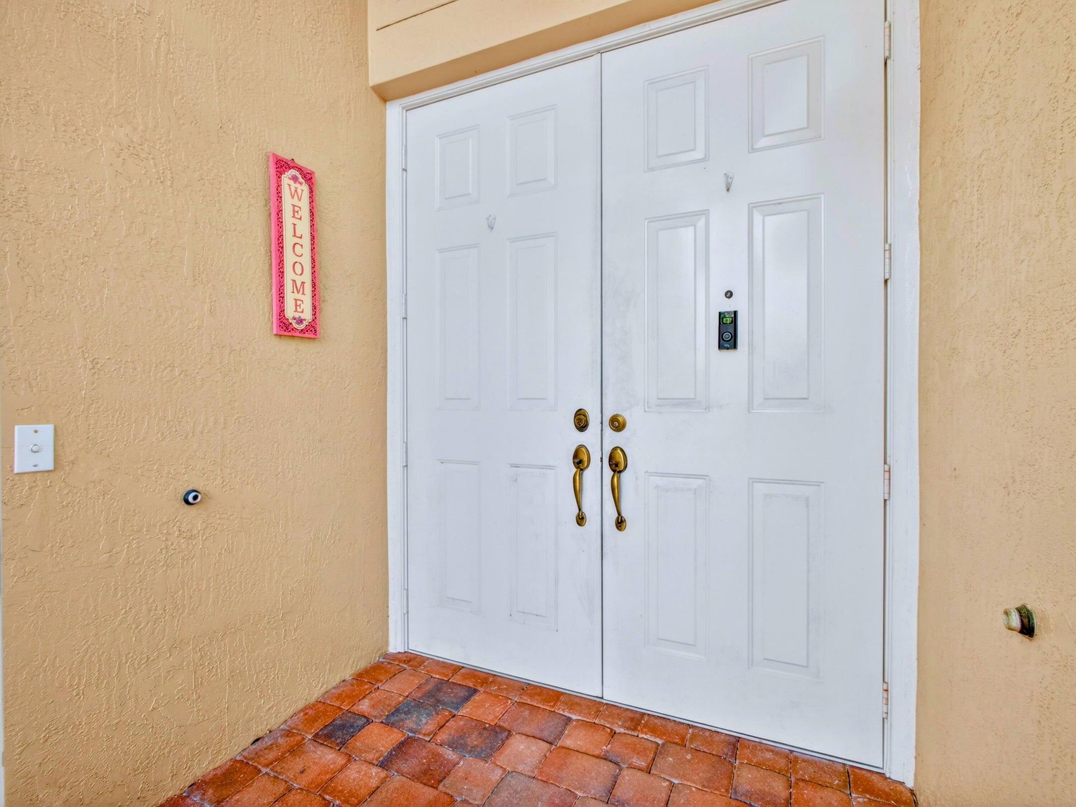 Lake Worth, Florida, 33467, United States, 2 Bedrooms Bedrooms, ,2 BathroomsBathrooms,Residential,For Sale,2005315