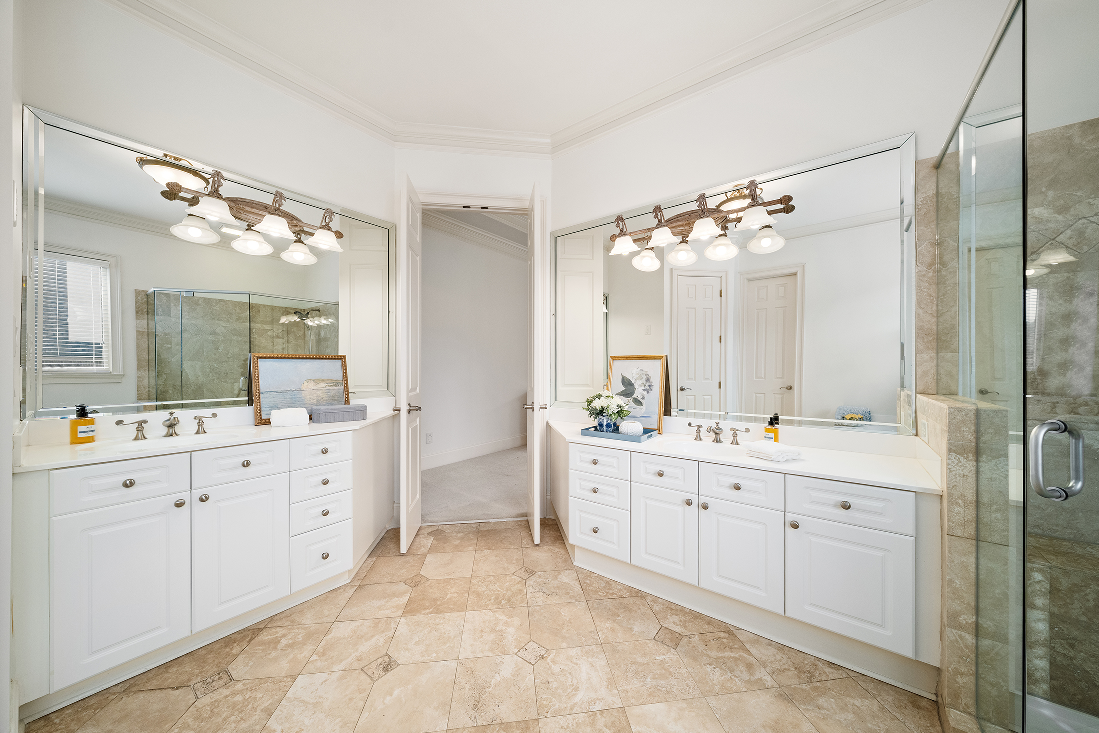  Expansive Living in the Heart of Fieldstone Farms - 物件實景