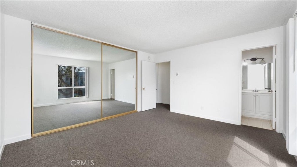 Los Angeles, California, 90034, United States, 2 Bedrooms Bedrooms, ,2 BathroomsBathrooms,Residential,For Sale,2025767