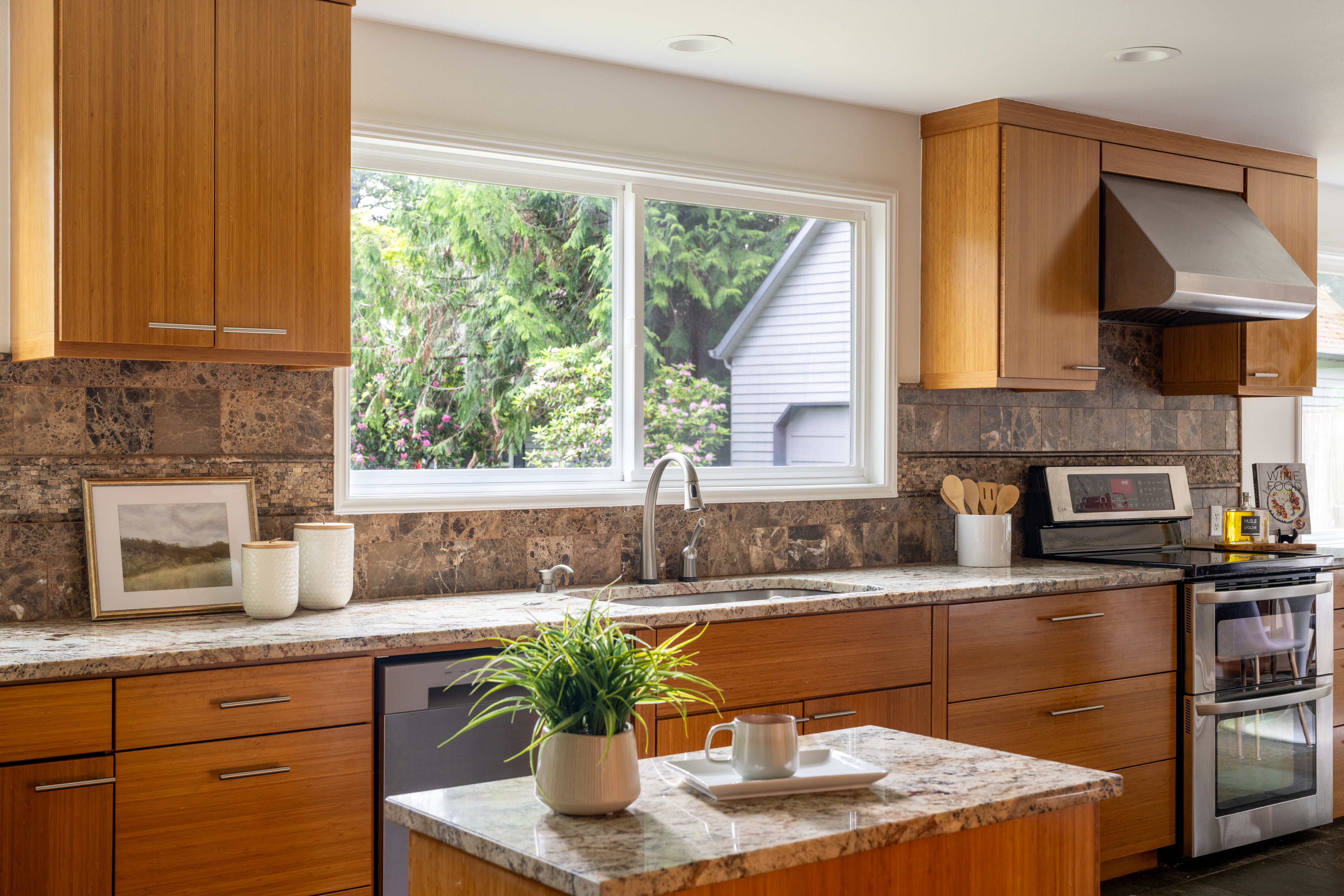  15104 Sunrise Dr NE, Bainbridge Island, WA 98110 - 物件實景