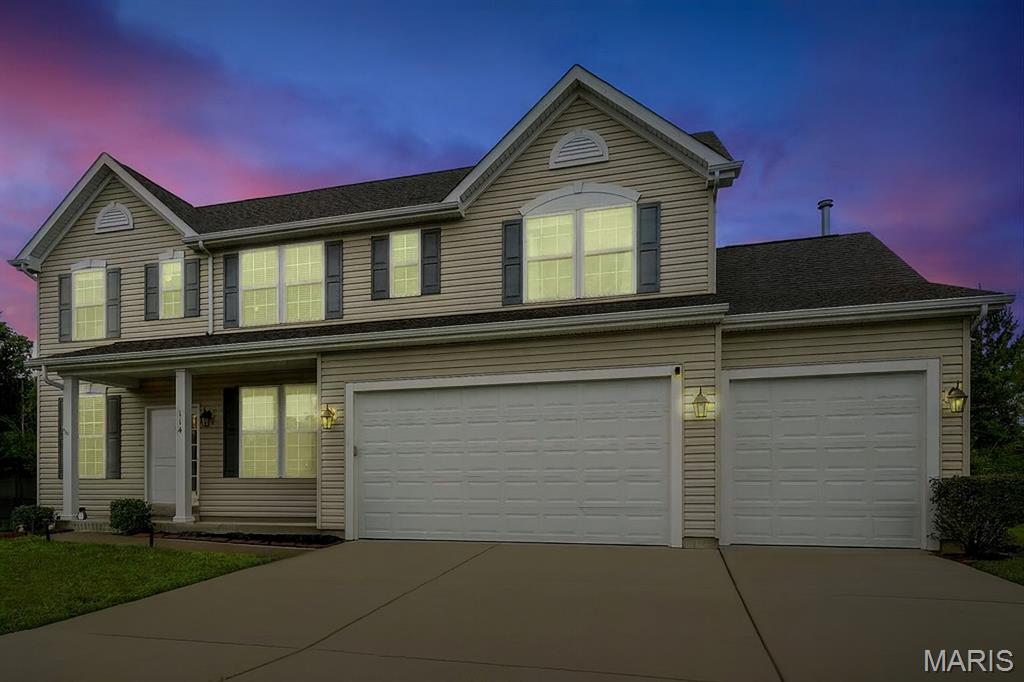 Lake St Louis, Missouri, 63367, United States, 4 Bedrooms Bedrooms, ,3 BathroomsBathrooms,Residential,For Sale,1901127