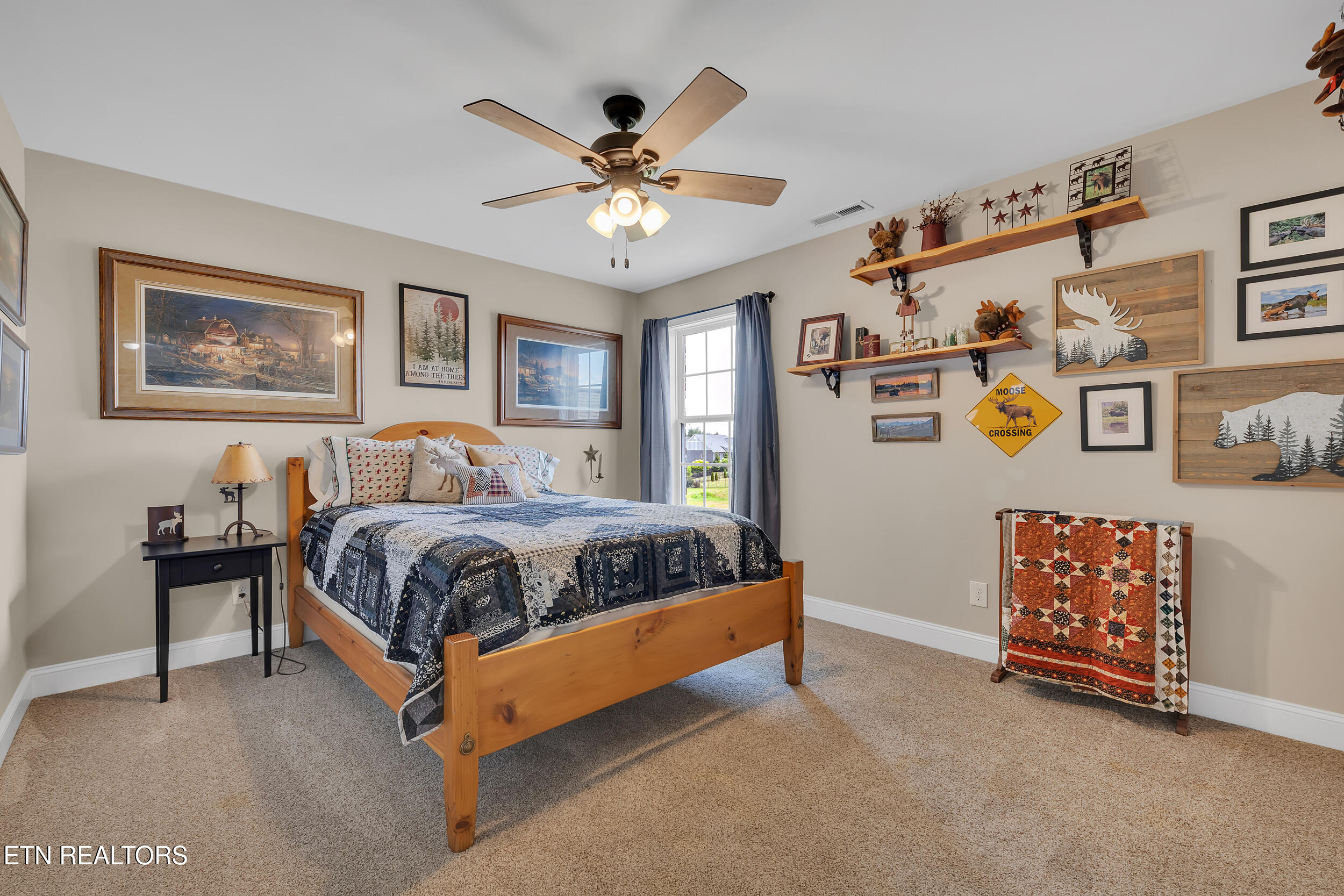 Sevierville, Tennessee, 37876, United States, 5 Bedrooms Bedrooms, ,4 BathroomsBathrooms,Residential,For Sale,1930637