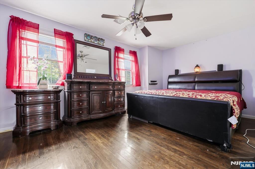 North Bergen, New Jersey, 07047, United States, 3 Bedrooms Bedrooms, ,3 BathroomsBathrooms,Residential,For Sale,1987538