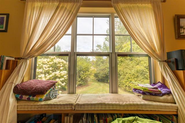 Peterborough, New Hampshire, 03458, United States, 4 Bedrooms Bedrooms, ,1 BathroomBathrooms,Residential,For Sale,1974212