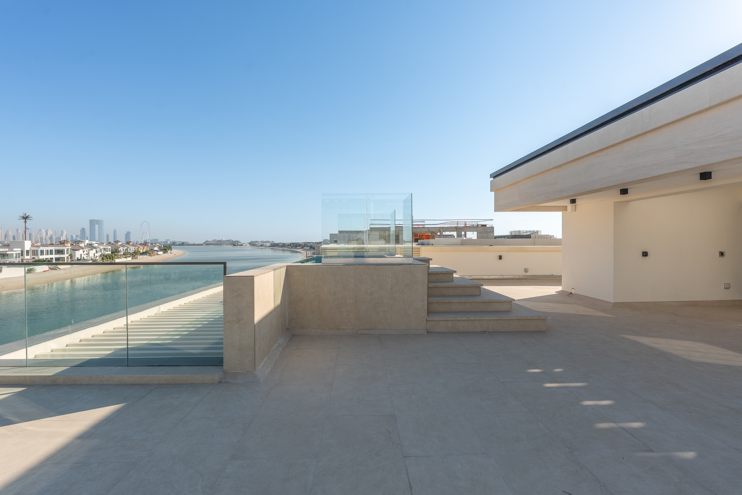  Brand New Modern Villa with Roof Top Terrace at Palm Jumeirah - 物件實景