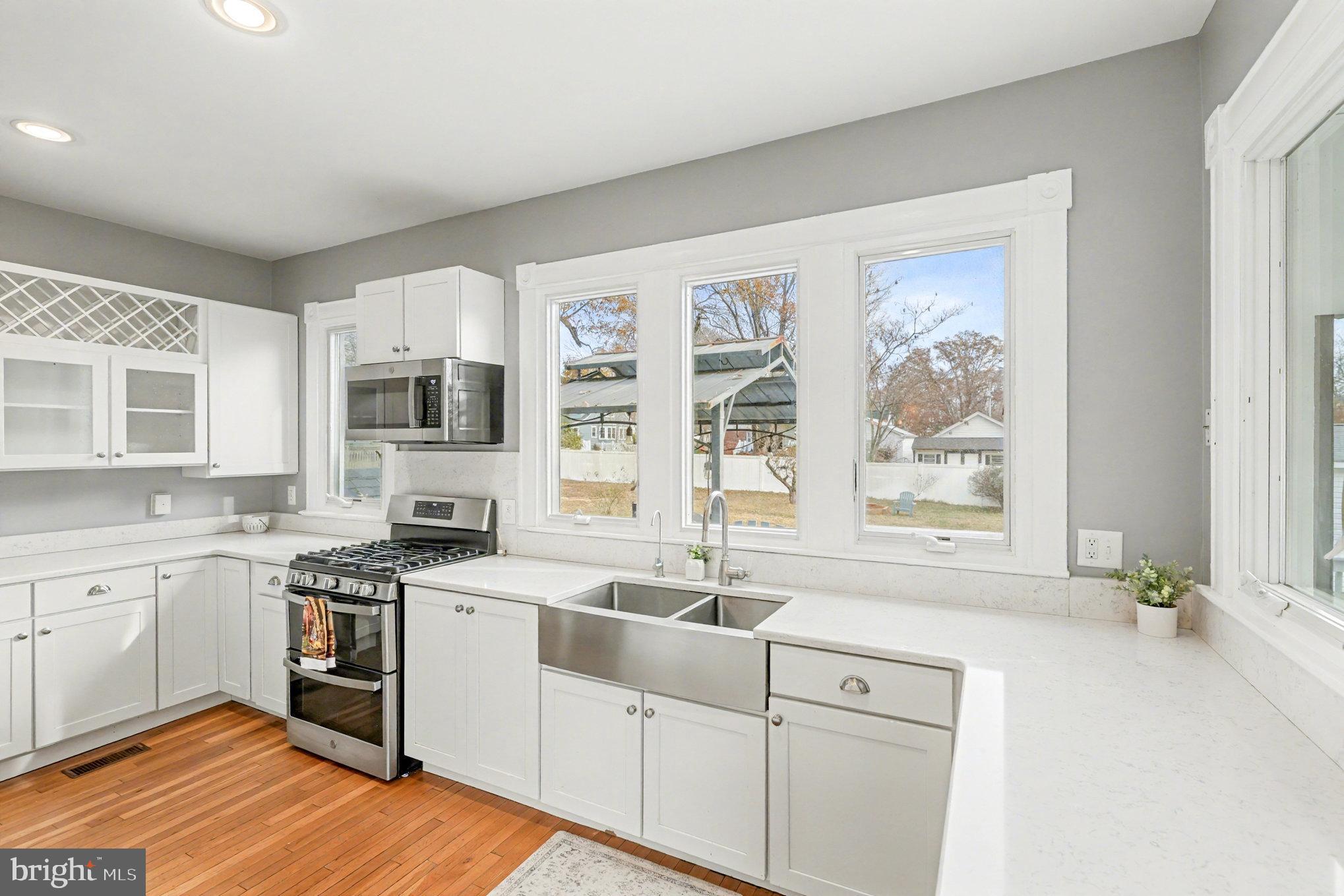 Indian Head, Maryland, 20640, United States, 5 Bedrooms Bedrooms, ,3 BathroomsBathrooms,Residential,For Sale,1998717