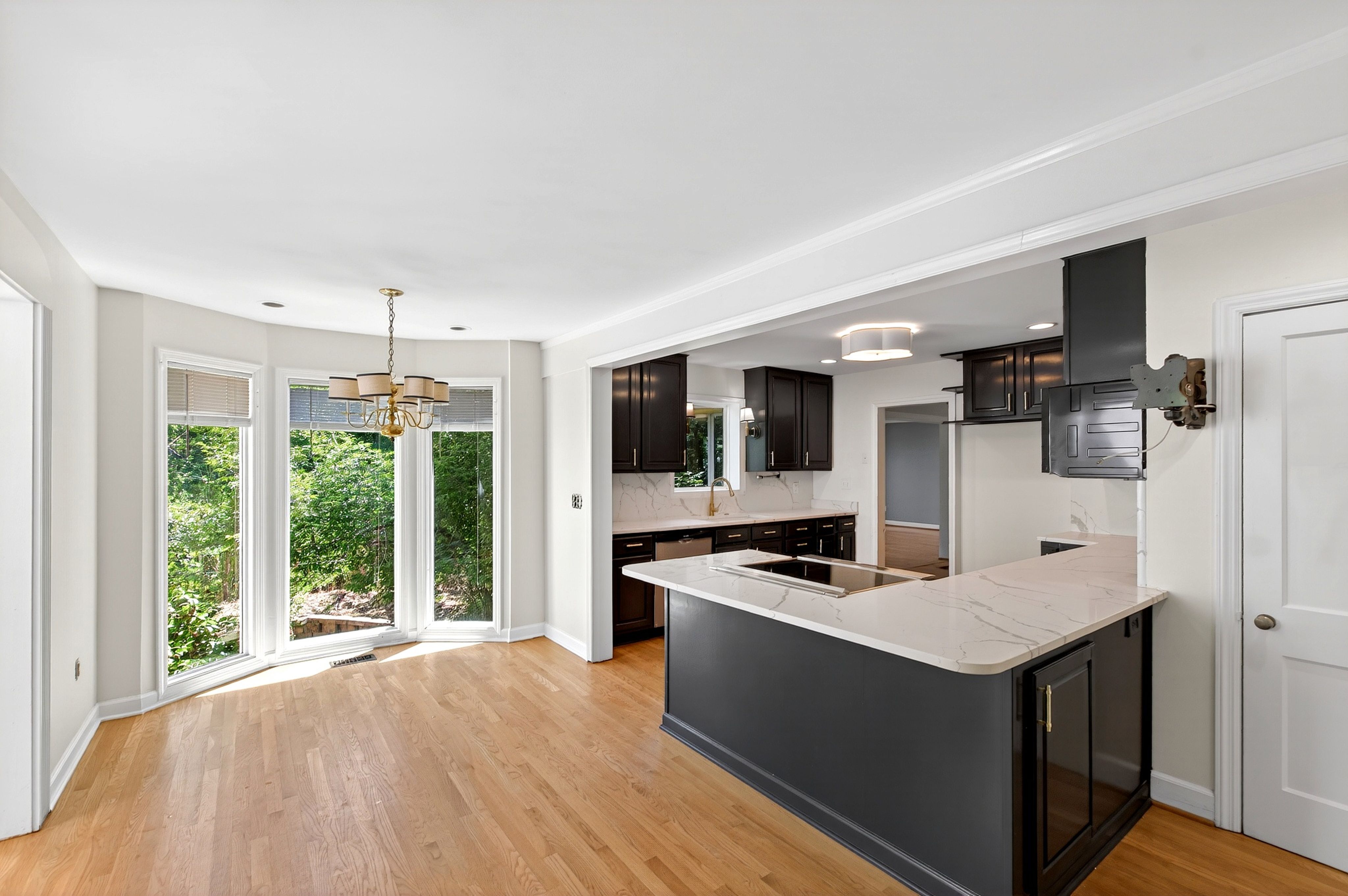  821 Lake Boone Trail, Raleigh, NC 27607 - 物件實景