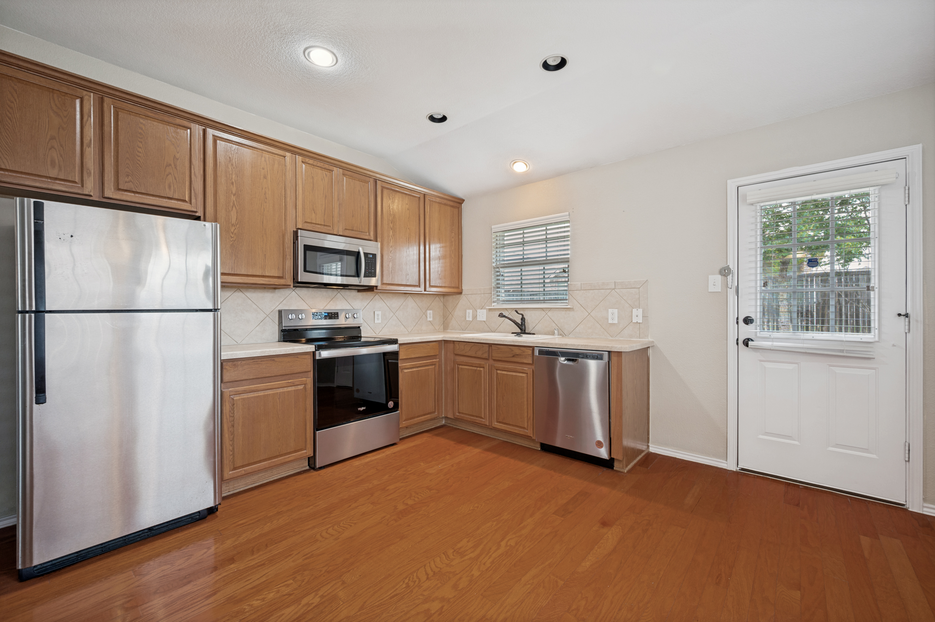  2677 Calmwater Drive, Little Elm, TX - 物件實景