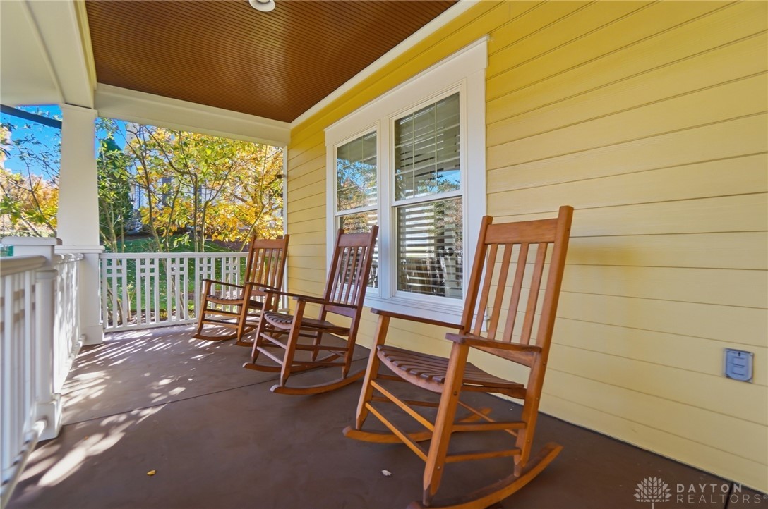 Oakwood, Ohio, 45409, United States, 3 Bedrooms Bedrooms, ,3 BathroomsBathrooms,Residential,For Sale,1991510