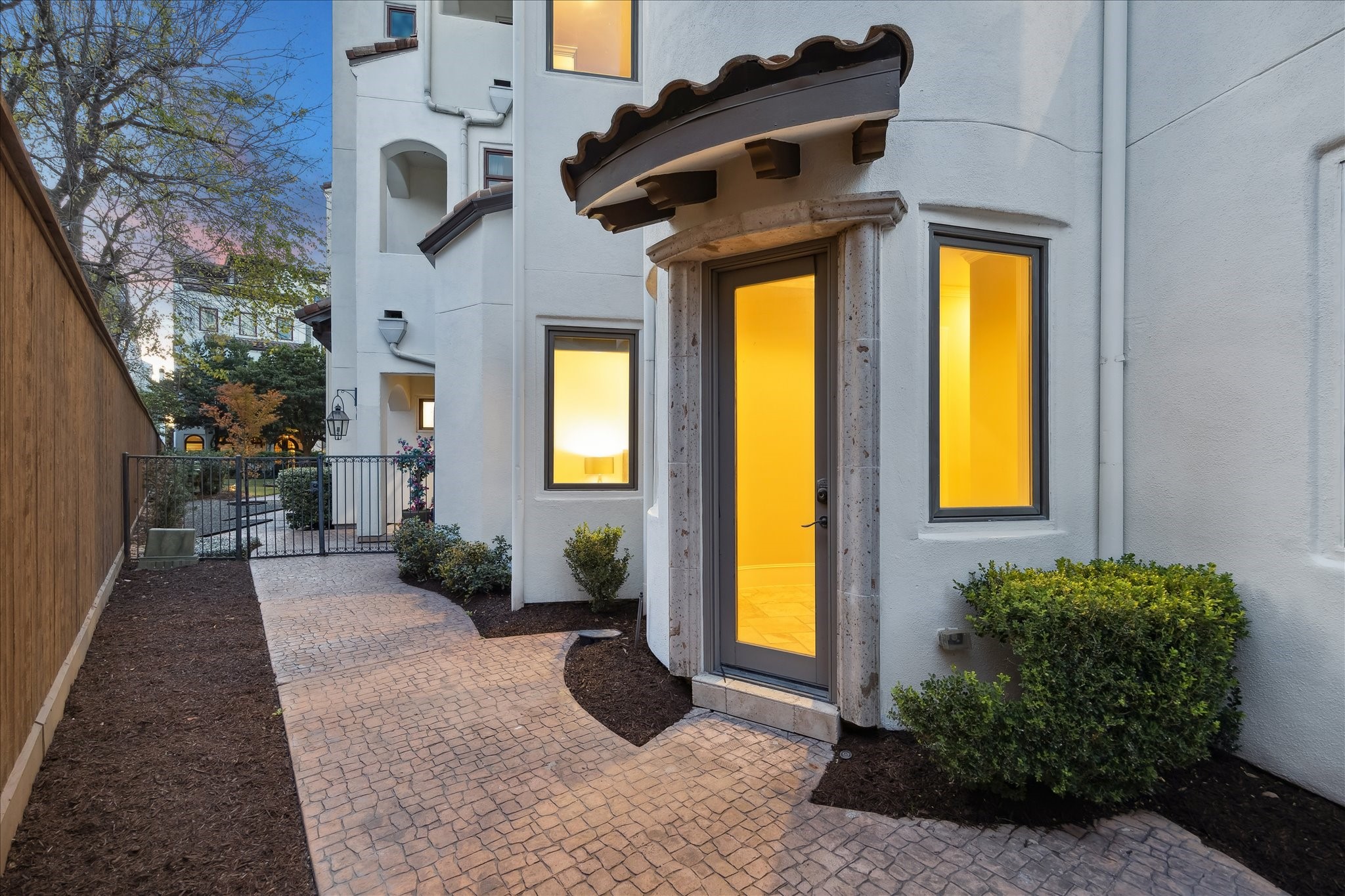  5207 Calle Montilla Place - 物件實景