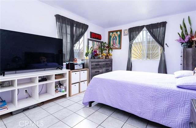 Compton, California, 90220, United States, 3 Bedrooms Bedrooms, ,2 BathroomsBathrooms,Residential,For Sale,1993898