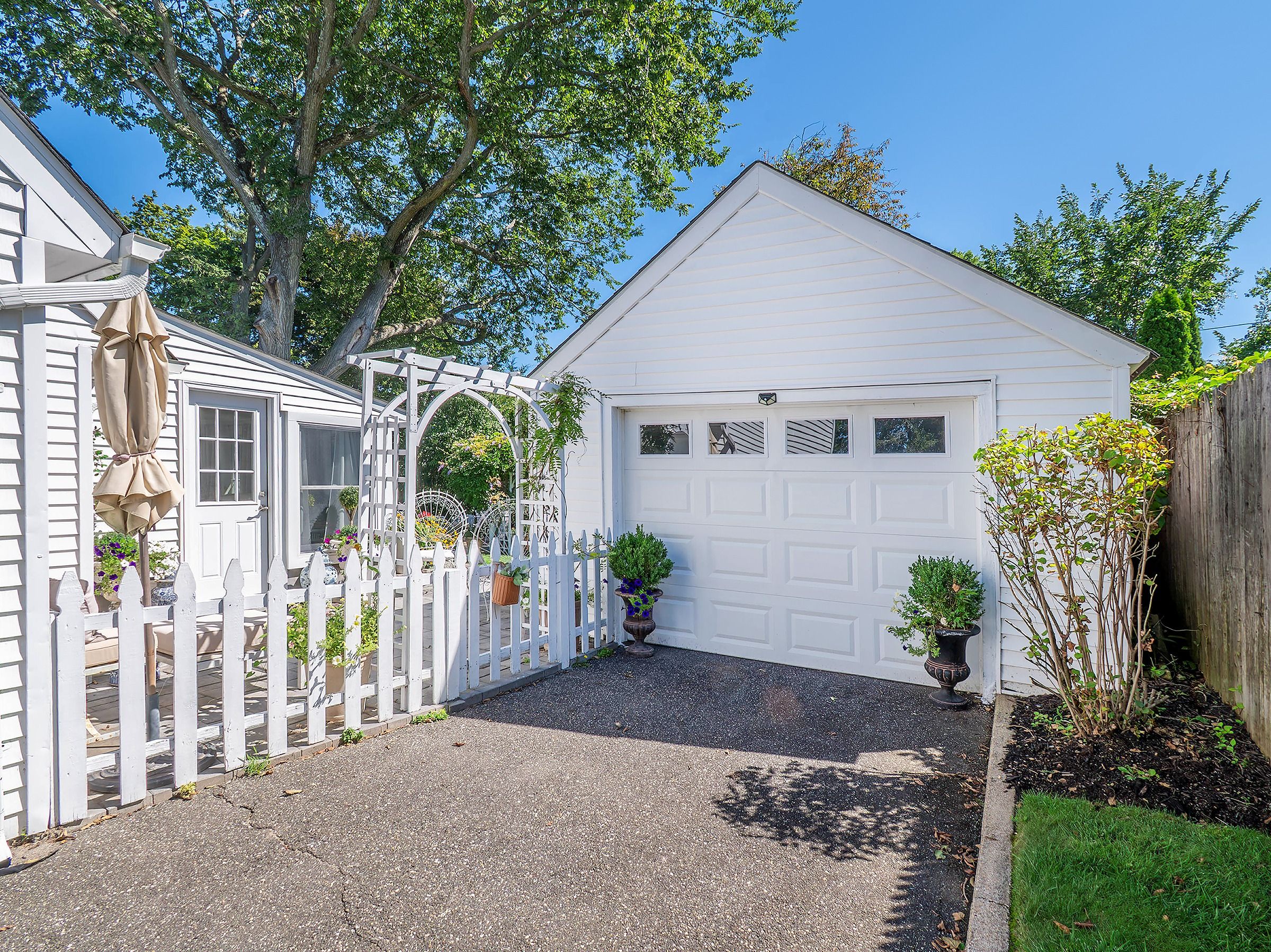  9 Robert Road, Glen Cove, NY, 11542 - 物件實景